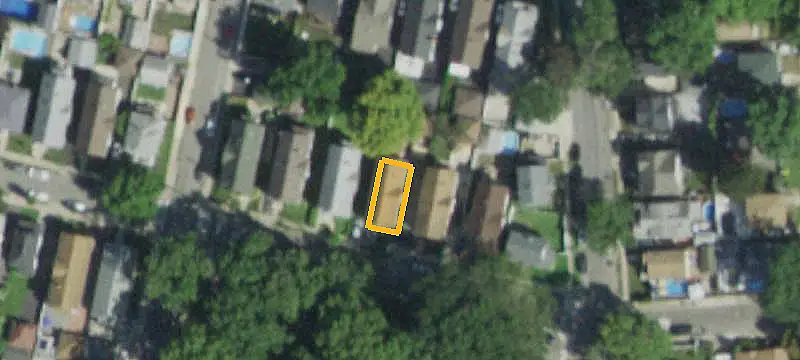 Colonial Multifamily Property