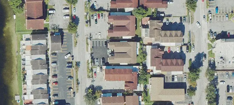 8-Unit Apartment Building