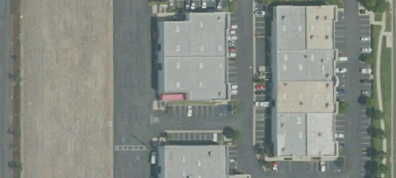 Industrial Warehouse Condo with Loading