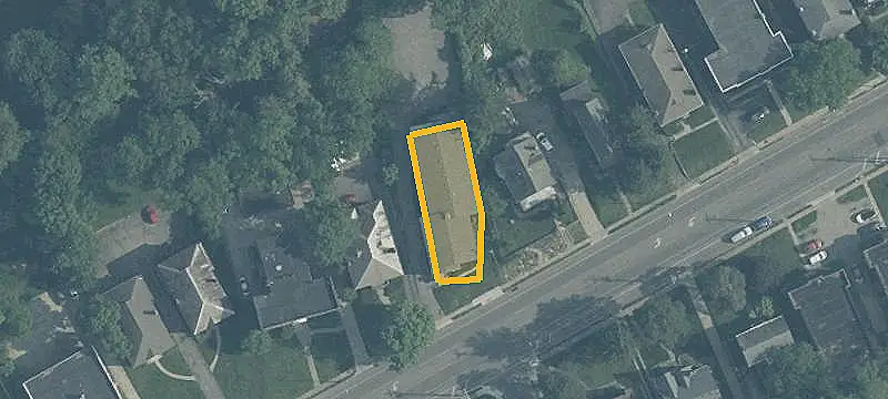 Updated 17-Unit Apartment Building