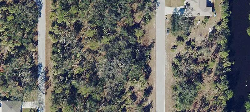 Land & Docks / Unimproved Land