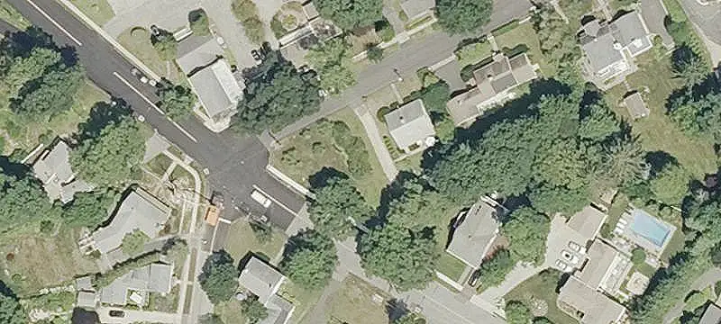 Mixed-Use Property with Cove Views