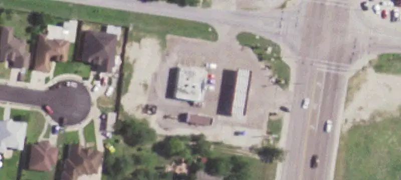 Unbranded Gas Station with C-Store