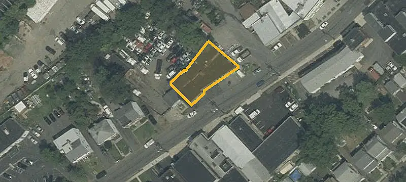 Multi-Tenant Industrial Property