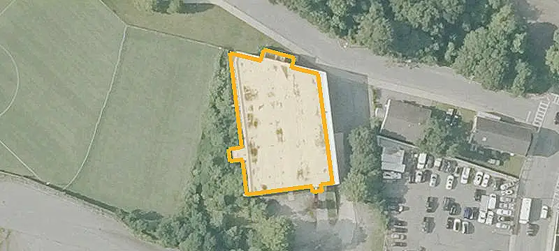 Office-Equipped Warehouse