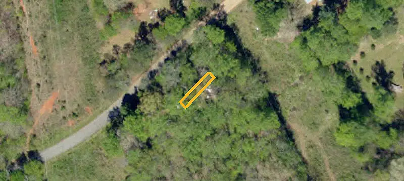 Lots/Land / Acreage