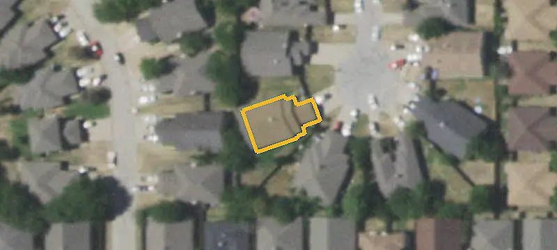 Updated Duplex with Private Yards