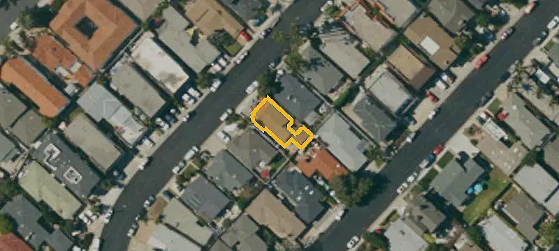 Triplex with Garages
