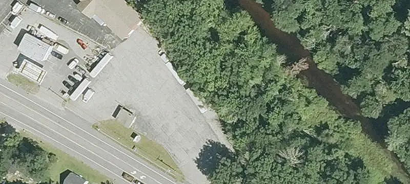 Level Commercial Land