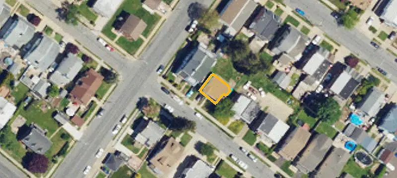 Four-Unit Property With Garages