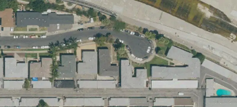 6-Unit Apartment Building with Gated Parking