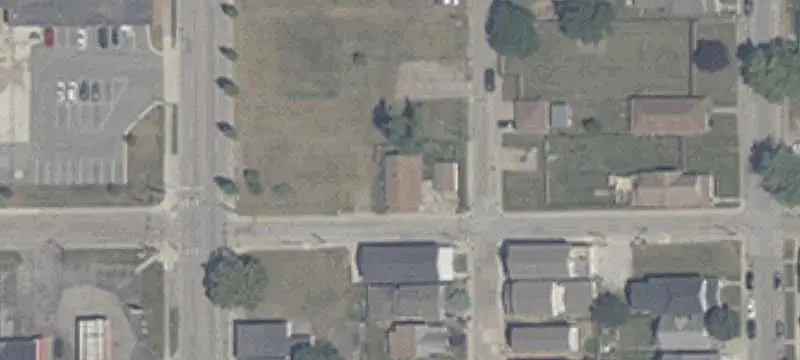 Single-Tenant Office Building