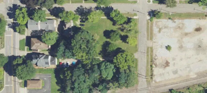 Commercial Land