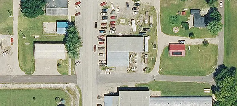 Truck and Auto Repair Shop