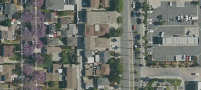 7-Unit Apartment Building