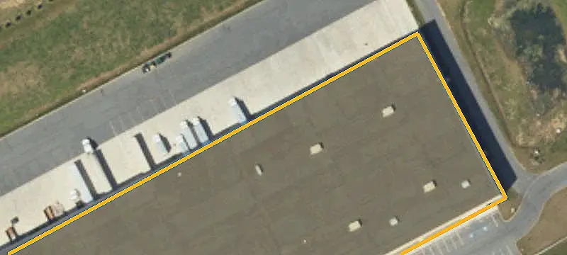Distribution Center with Dock Access
