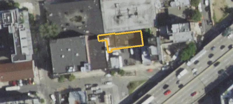 Single-Tenant Industrial Building
