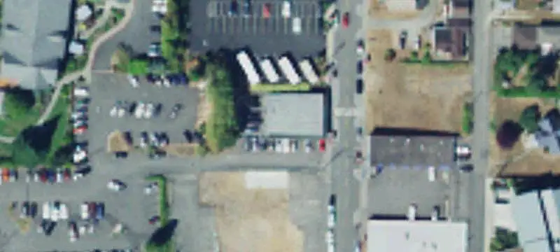 46-Unit Waterfront Apartment Building