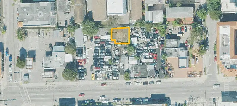 Commercial Land with Auto Shop Tenant