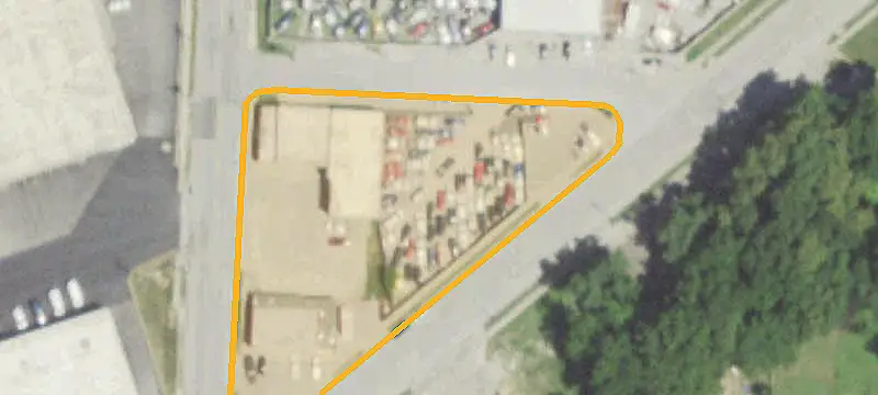 Warehouse Complex with Loading Doors