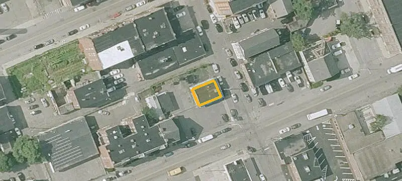 Standalone Retail Space