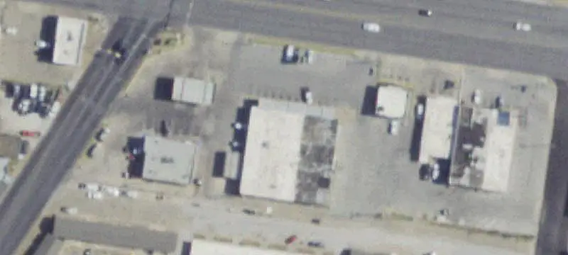 Open-Plan Strip Mall