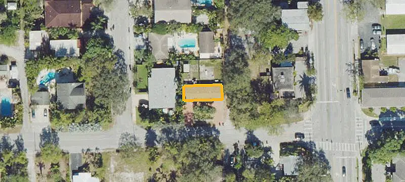 Corner-Lot Triplex