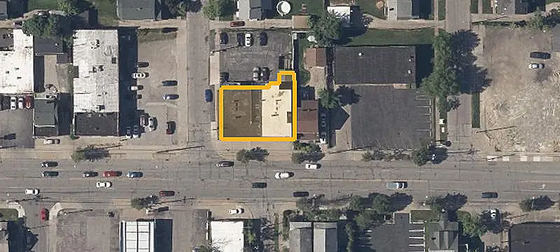 7-Unit Mixed-Use Building