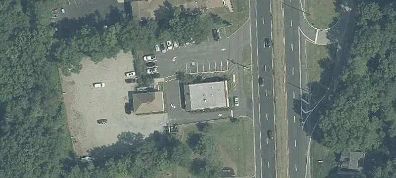 Freestanding Mixed-Use Property