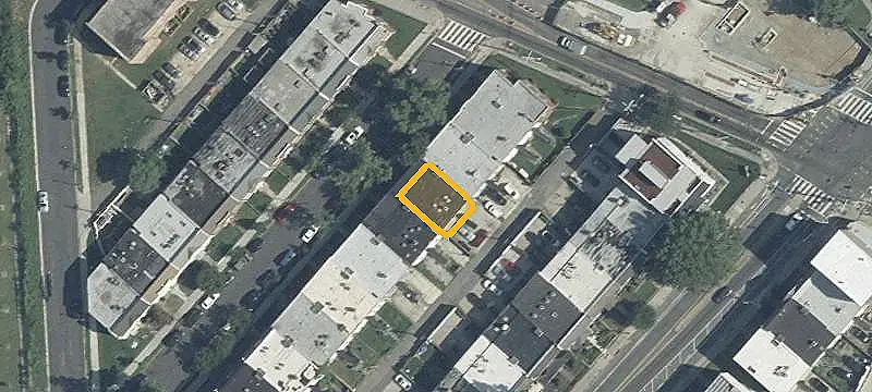 Four-Unit Building With Rear Parking