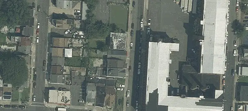 Single-Story Auto Shop