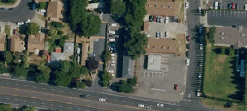 12-Unit Apartment Building