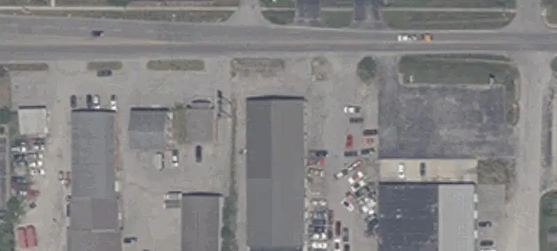 Leased Flex Property with Drive-In Doors
