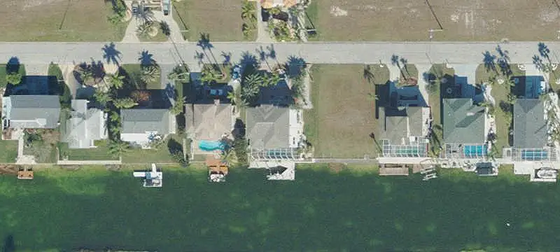 Land
