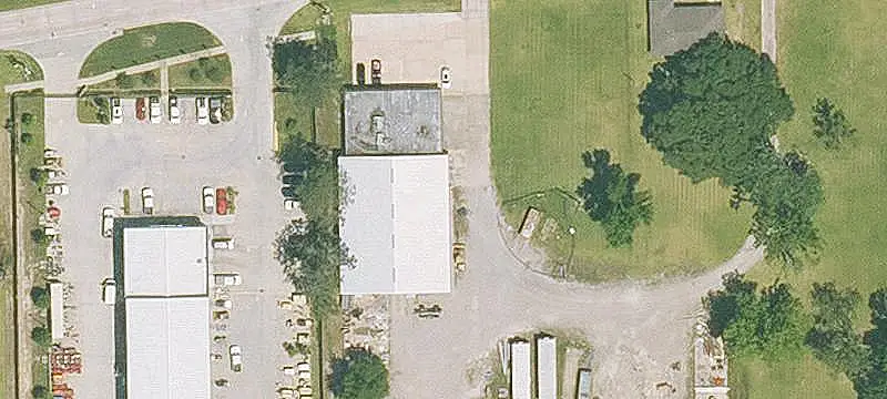 Warehouse with Yard Area