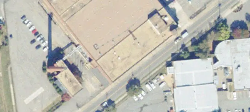 Warehouse Facility with Heavy Infrastructure