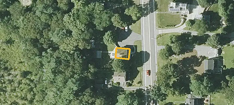 Garage with Contractor Yard