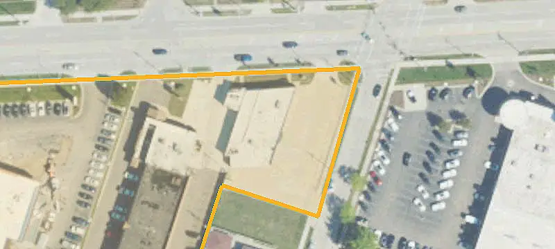 Freestanding Retail Space