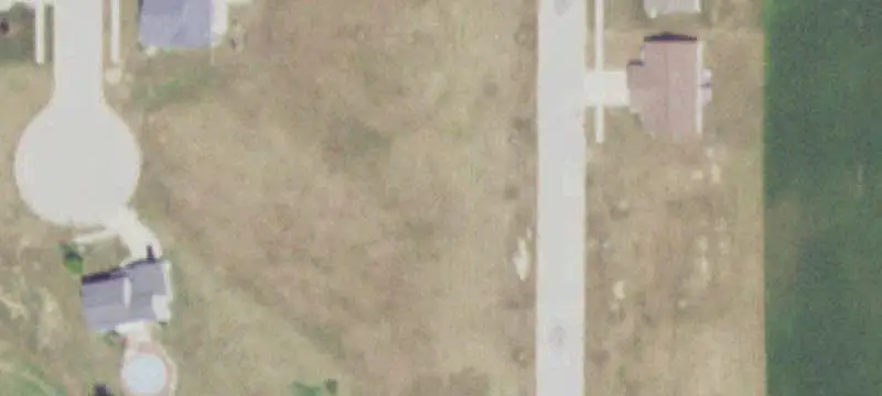 Land / Lots & Land
