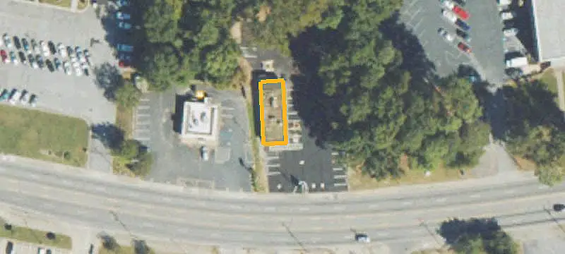 Retail Space with Dry Cleaning Operation