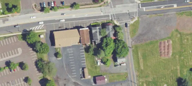 Dual-Business Retail Space
