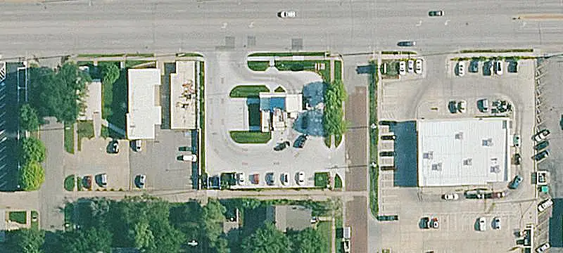 Single-Tenant Retail Space