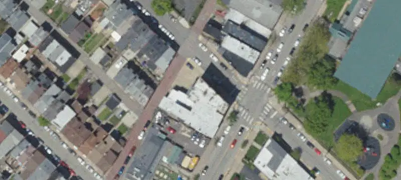 7-Unit Mixed-Use Building
