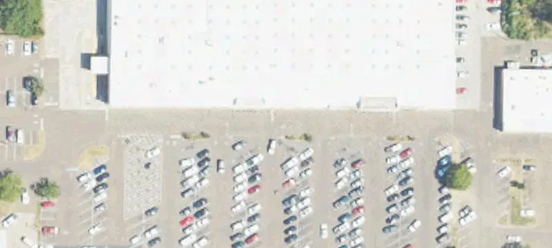 Kroger-Anchored Shopping Center