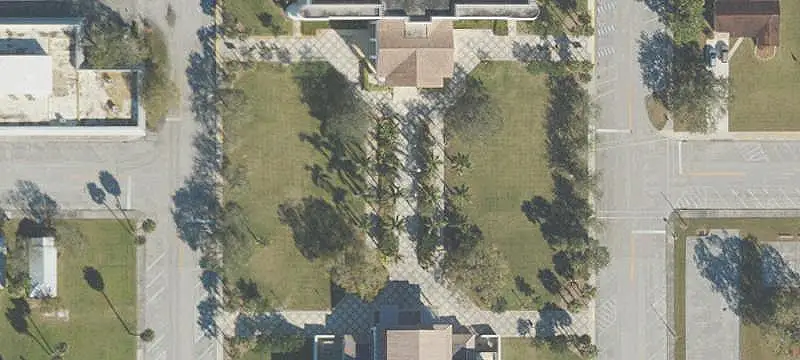 Vacant Commercial Land
