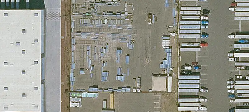 Flex Space with Fenced Yard