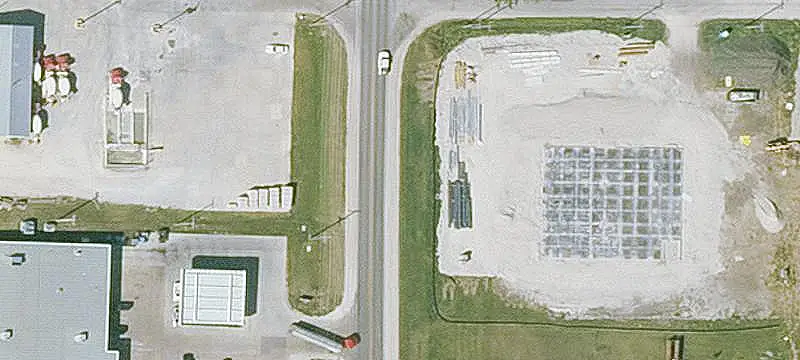 Level Commercial Land
