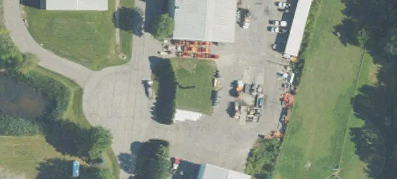 Manufacturing Facility with Bridge Crane