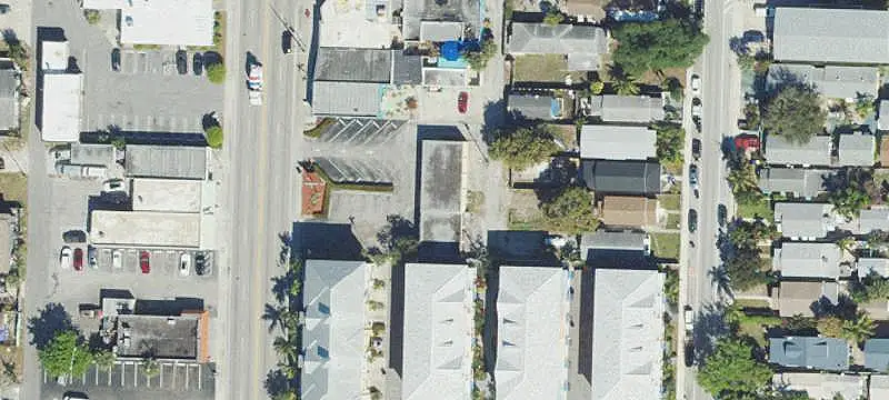 Multi-Tenant Mixed-Use Property