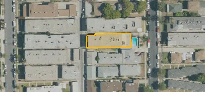 7-Unit Apartment Building